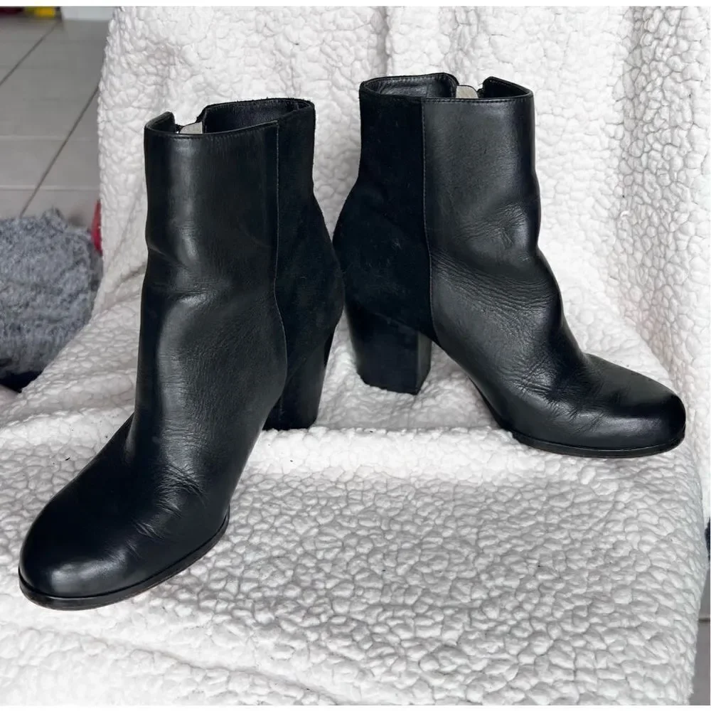 MK Bootie